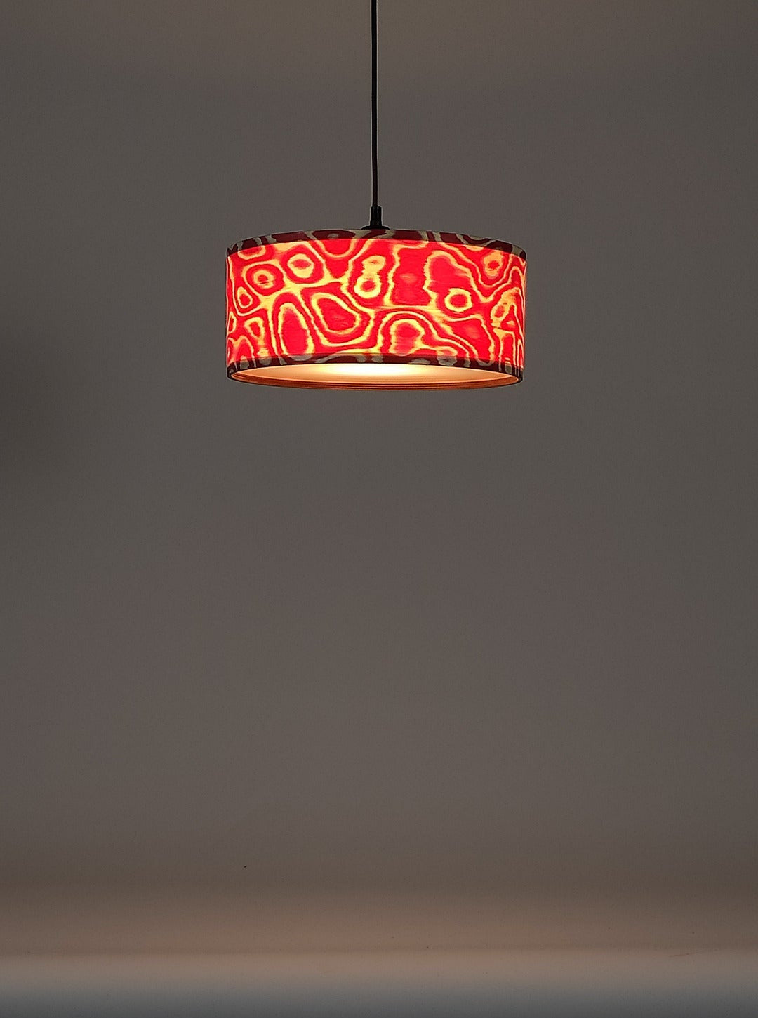 Lampenschirm SaRaiFo Furnier Fantasma Rosso die Rote