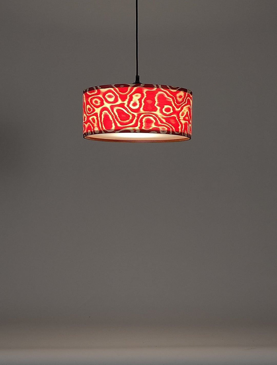 Lampenschirm SaRaiFo Furnier Fantasma Rosso die Rote