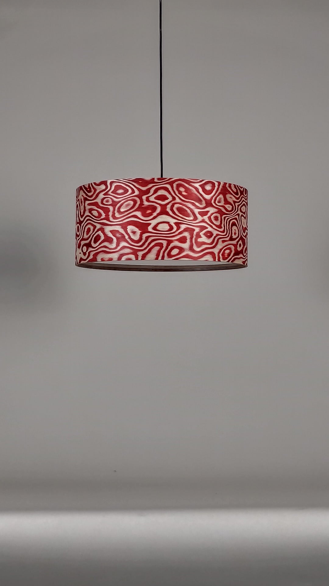 Lampenschirm SaRaiFo Furnier Fantasma Rosso die Rote