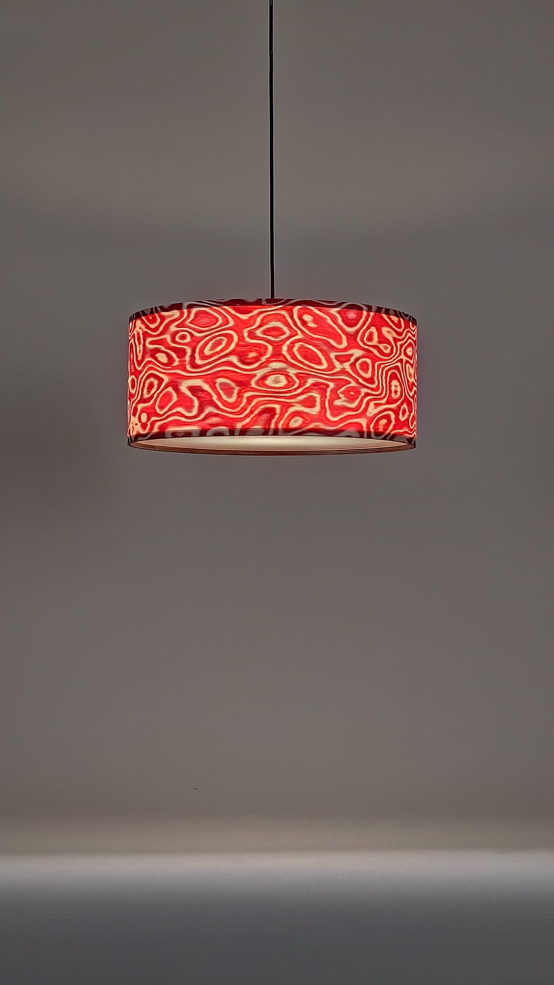 Lampenschirm SaRaiFo Furnier Fantasma Rosso die Rote