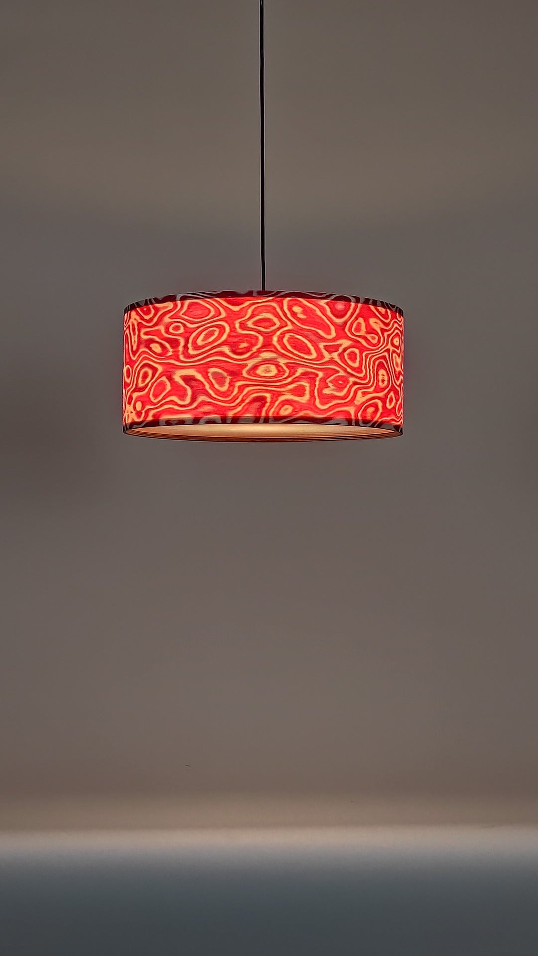 Lampenschirm SaRaiFo Furnier Fantasma Rosso die Rote