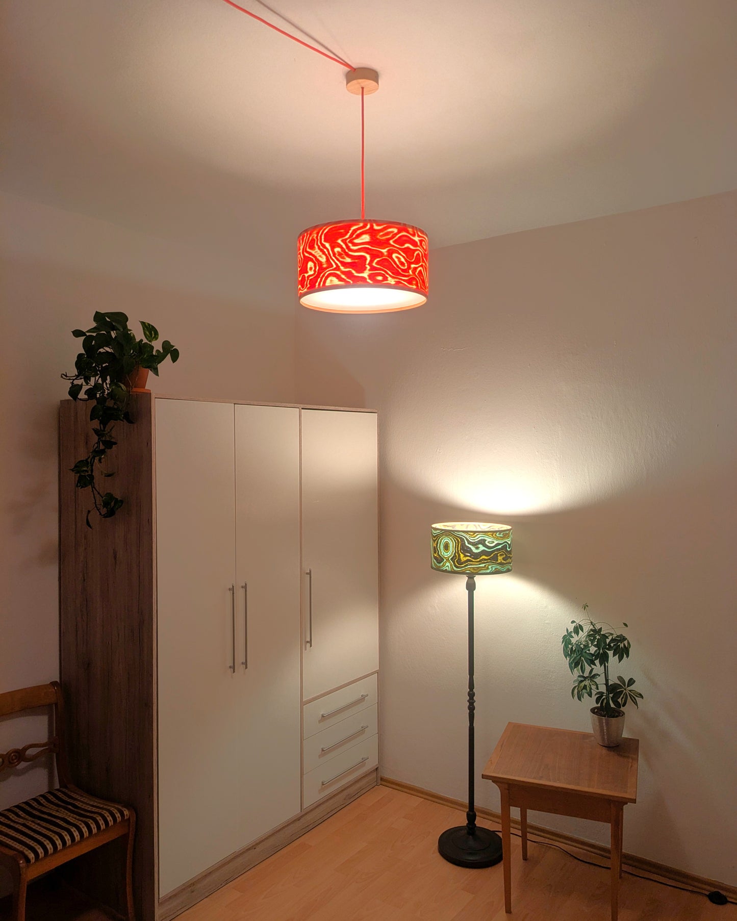 Lampenschirm - Die Rote